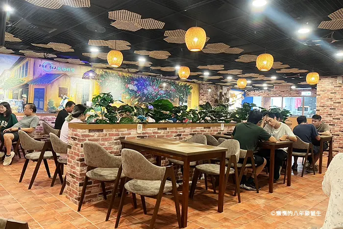 T&J越鄉料理環境